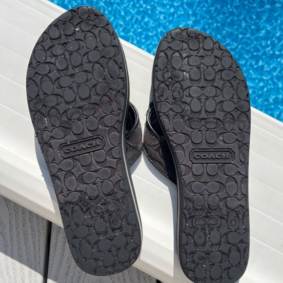 Coach JILLIAN Brown Floral Flip Flops - Picture 8 of 11